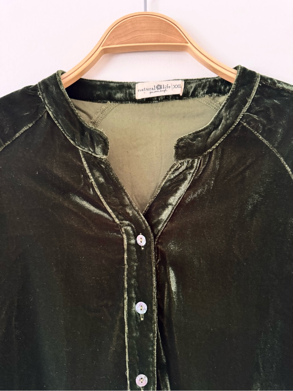 Natural Life Laid Back Velvet Button Down Tunic Shirt Shacket Green, Size XXL - Picture 9 of 10